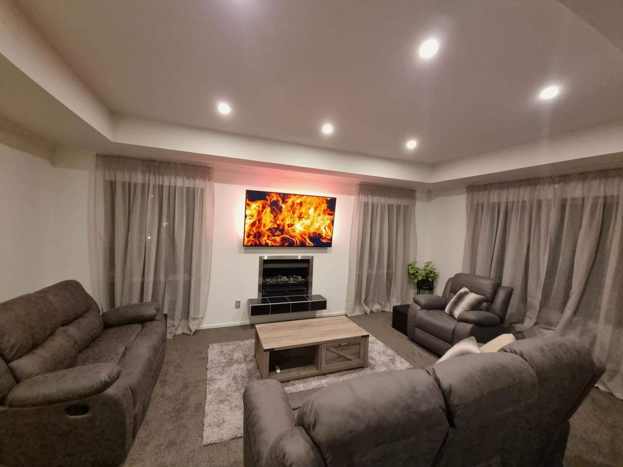 Away From In Holiday home Rolleston